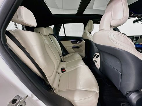 Certified 2026 Mercedes-Benz GLC 300 4MATIC image 29