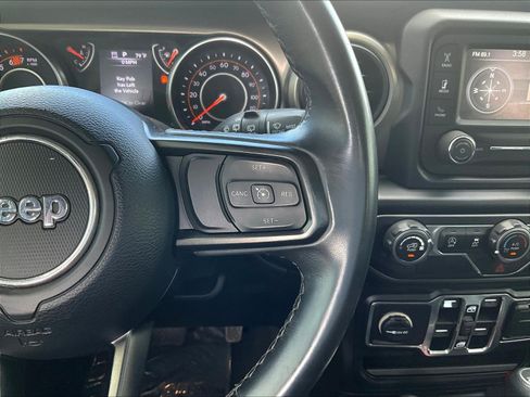 Used 2019 Jeep Wrangler Unlimited Sport S AWD/4WD image 13