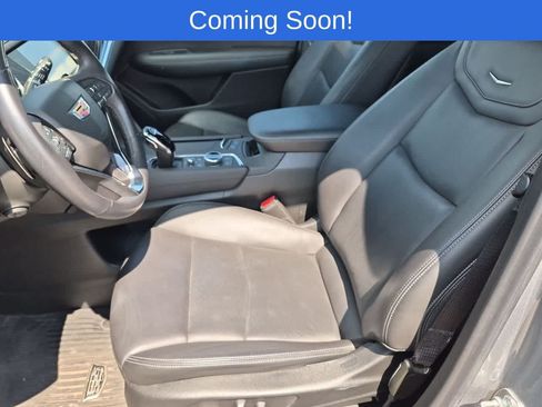 Used 2024 Cadillac XT6 Premium Luxury AWD/4WD image 16