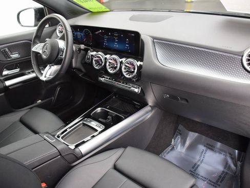 Certified 2025 Mercedes-Benz GLA 250 image 14