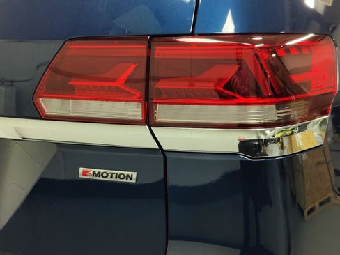 Used 2022 Volkswagen Atlas SE AWD/4WD image 4