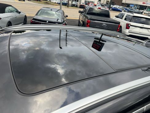 Used 2022 BMW X3 xDrive30i w/ Convenience Package image 9