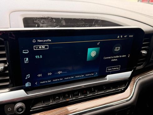 Used 2024 Chevrolet Silverado 1500 LT Trail Boss w/ Convenience Package II image 23