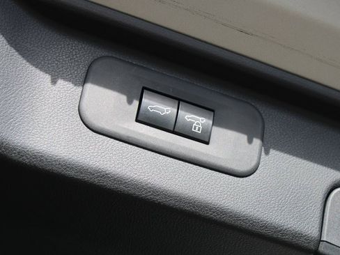 Used 2024 Toyota Grand Highlander XLE image 28