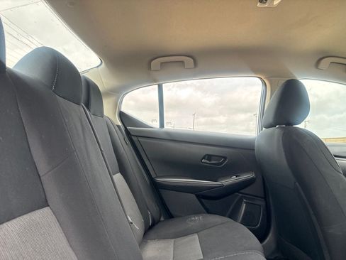 Certified 2024 Nissan Sentra SV FWD image 30