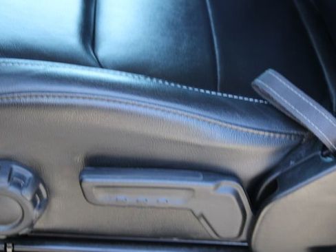 Used 2023 Jeep Wrangler Unlimited Sahara w/ Cold Weather Group AWD/4WD image 37