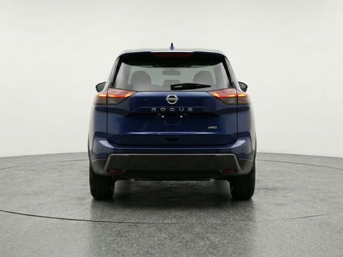 Used 2025 Nissan Rogue SV AWD/4WD image 7