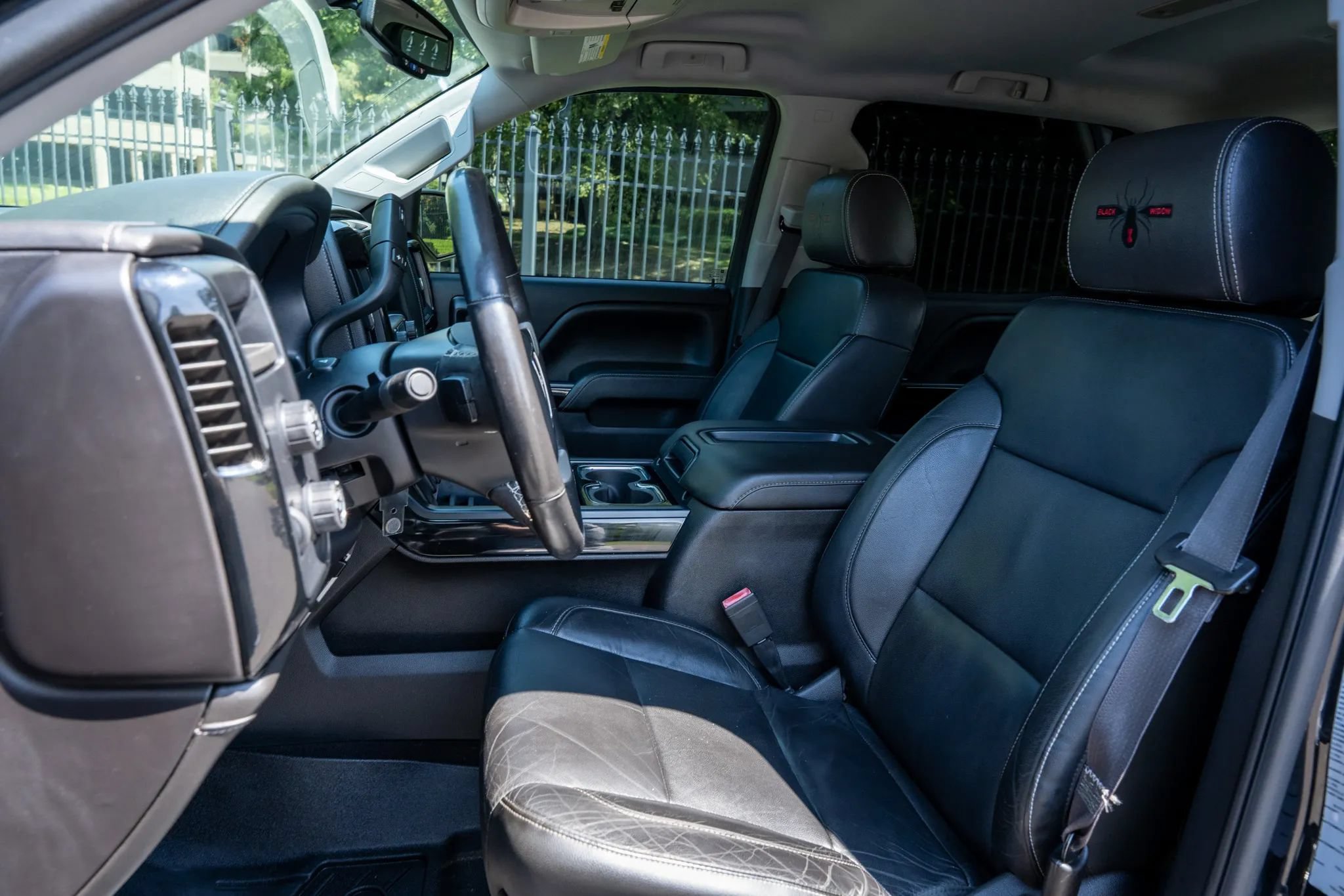 Used 2014 GMC Sierra 1500 SLT w/ SLT Preferred Package AWD/4WD image 11