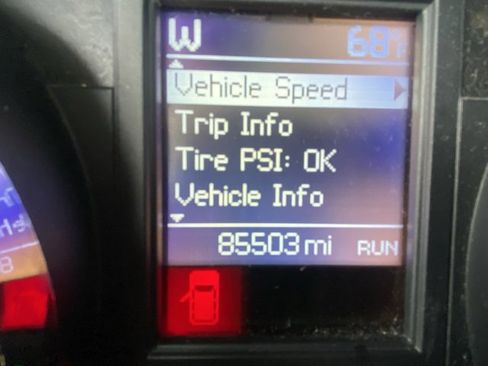 Used 2013 Chrysler Town & Country Touring-L w/ Entertainment Group #2 image 26