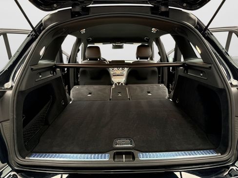 Used 2022 Mercedes-Benz GLC 300 4MATIC image 18