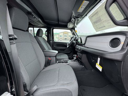 New 2026 Jeep Wrangler Unlimited Sport AWD/4WD image 15
