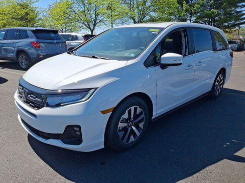 New 2026 Honda Odyssey EX-L image 2