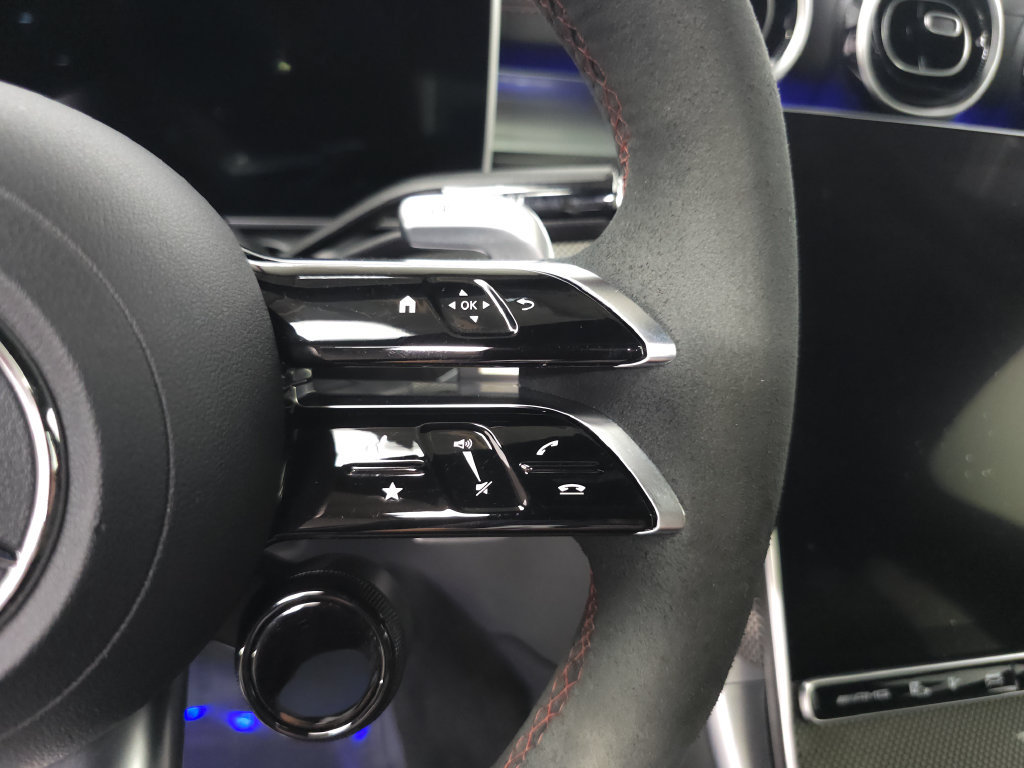 Used 2024 Mercedes-Benz C 63 AMG S image 13