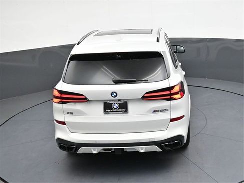 New 2026 BMW X5 M60i w/ Executive Package image 20