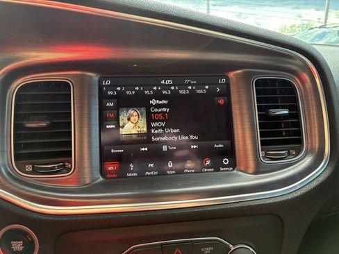 Used 2018 Dodge Charger R/T Scat Pack image 13