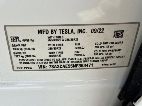 Used 2022 Tesla Model X Base image 31