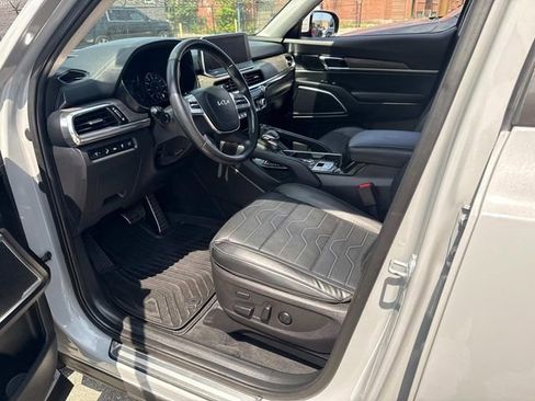Used 2022 Kia Telluride SX w/ SX Prestige Package image 22