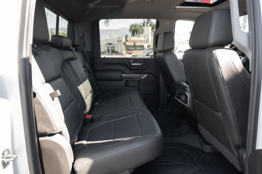 Used 2022 Chevrolet Silverado 2500 LTZ w/ LTZ Convenience Package AWD/4WD image 43