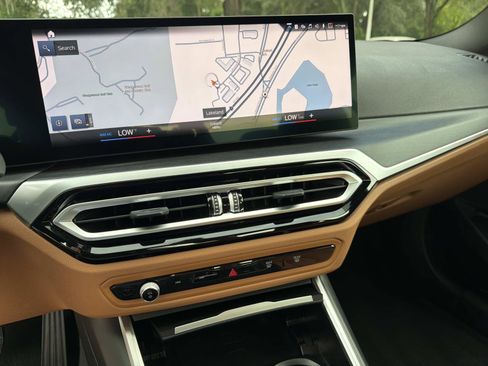 Used 2023 BMW 330i Sedan w/ Premium Package RWD image 22