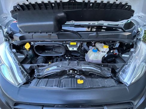 Used 2025 RAM ProMaster 3500 w/ Convenience Group image 28