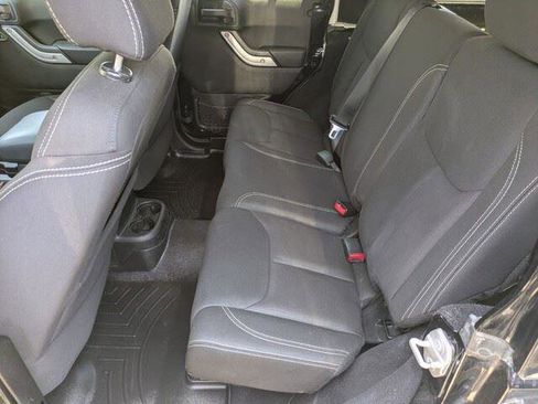 Used 2015 Jeep Wrangler Unlimited Sahara w/ Connectivity Group image 14