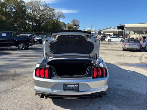 Used 2020 Ford Mustang Premium image 39