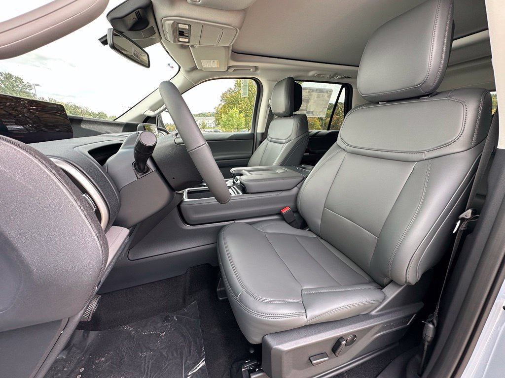 New 2027 Ford Expedition Active AWD/4WD image 18