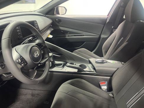 New 2025 Hyundai Elantra Sport image 10