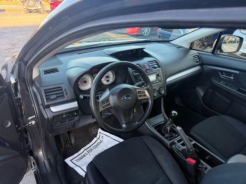 Used 2014 Subaru Impreza 2.0i Premium image 11