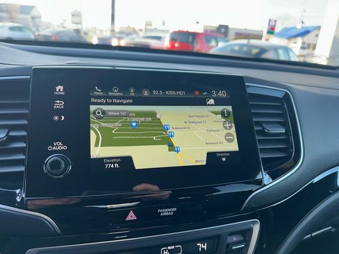 Used 2019 Honda Pilot Elite image 34