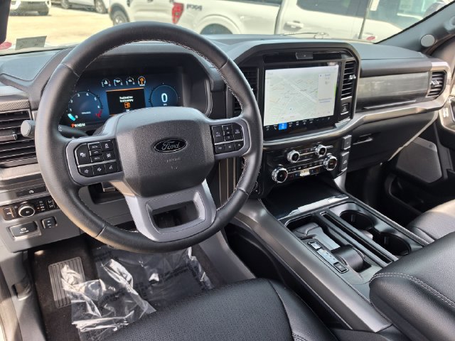Used 2025 Ford F150 Lariat AWD/4WD image 11