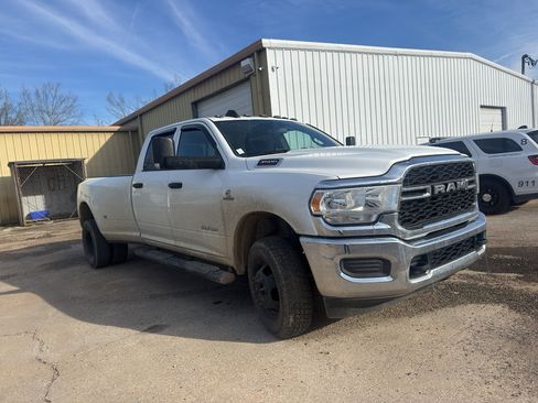 Used 2021 RAM 3500 Tradesman image 4
