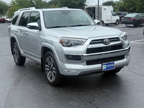 Certified 2024 Toyota 4Runner Limited AWD/4WD image 7