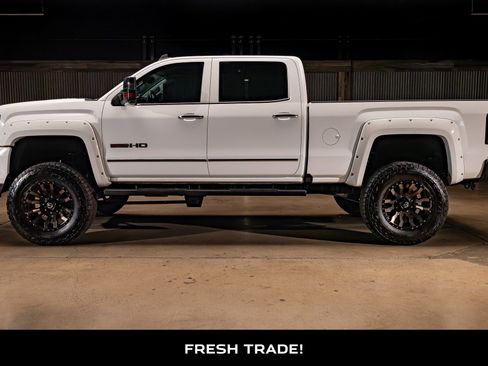 Used 2016 GMC Sierra 3500 SLT AWD/4WD image 5