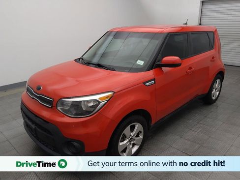 Used 2019 Kia Soul FWD image 1
