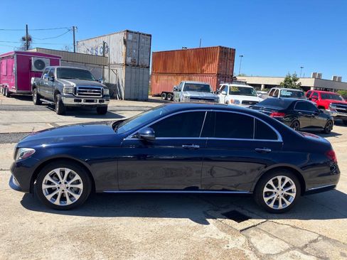 Used 2017 Mercedes-Benz E 300 image 9
