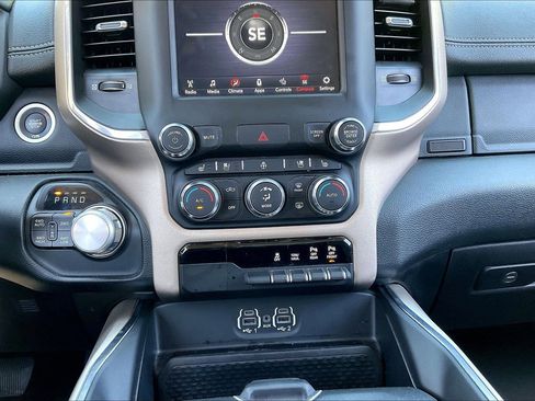 Used 2020 RAM 1500 Laramie AWD/4WD image 20