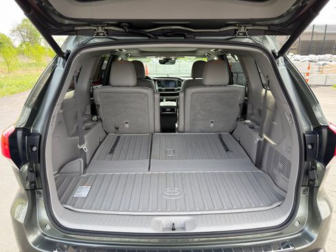 Used 2019 Toyota Highlander Limited Platinum image 34