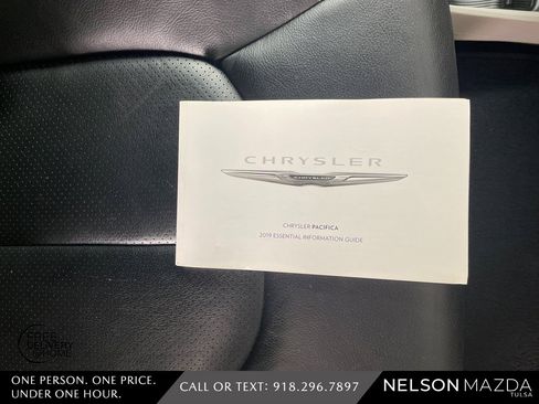 Used 2019 Chrysler Pacifica Touring-L Plus image 43