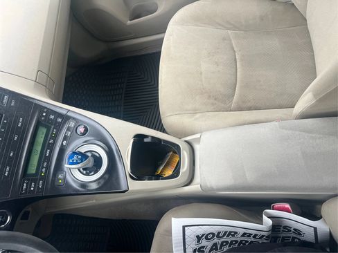 Used 2011 Toyota Prius Two FWD image 20