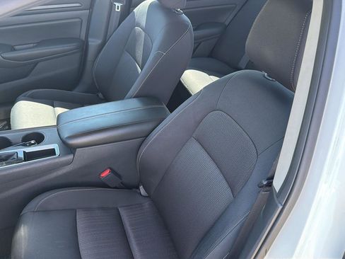 Used 2022 Nissan Altima 2.5 S FWD image 28