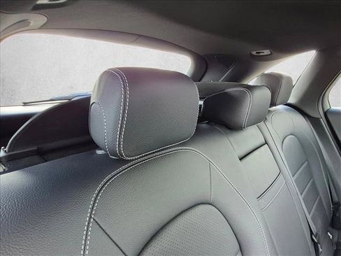 Used 2019 Mercedes-Benz GLC 300 image 13