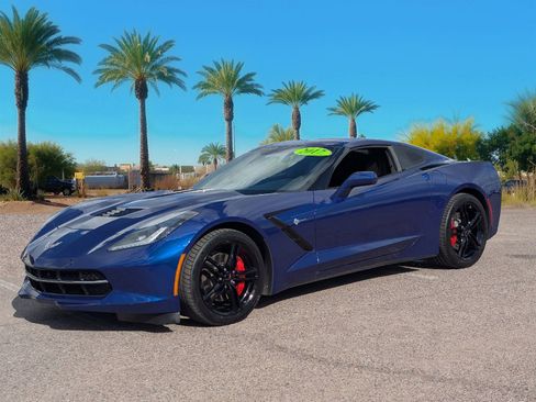Used 2017 Chevrolet Corvette Stingray Coupe w/ 1LT image 29