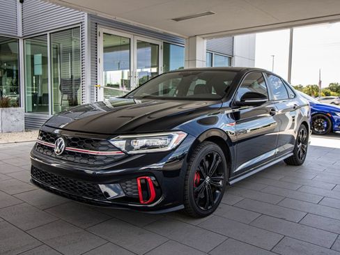 Used 2022 Volkswagen Jetta GLI Autobahn FWD image 10
