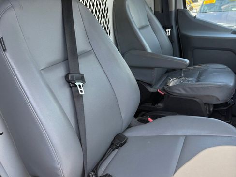 Used 2017 Ford Transit 250 130 Low Roof image 10