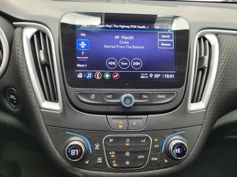 Used 2023 Chevrolet Malibu LT image 25