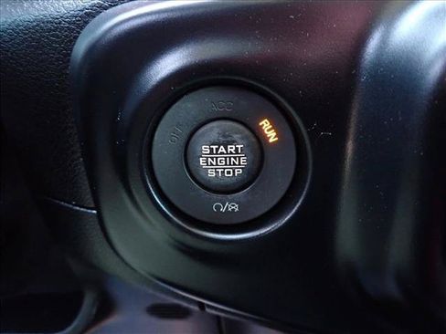Used 2020 Jeep Wrangler Unlimited Rubicon AWD/4WD image 23