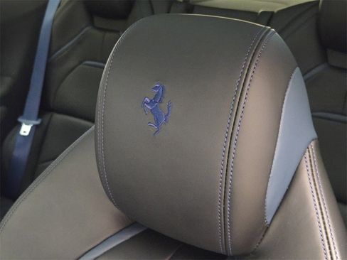 Used 2018 Ferrari GTC4Lusso image 22