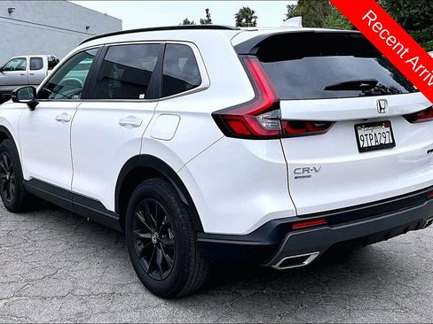 Used 2025 Honda CR-V Sport image 6