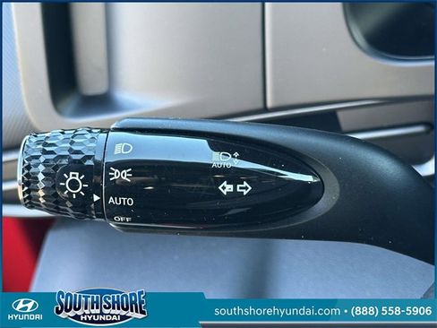 Certified 2025 Hyundai Elantra Sport w/ Cargo Package image 23